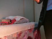 路边简陋按摩洗头房马尾辫活泼可爱漂亮妹子给老顾客推背按摩然后激情打一炮嫖客说我爱你嫁给我对白搞笑
