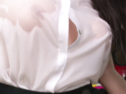 [SSNI-058] 无胸罩巨乳女学生 透明粉红色乳首的诱惑 夢乃あいか - 2of5