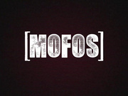 Mofos - 寒冷的室外与火到冒烟的”室内“