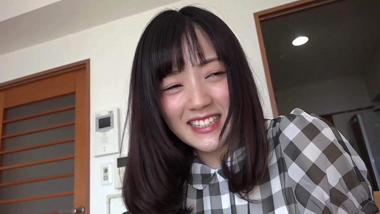 [GENT-060] 清纯可爱的姐姐 我真的喜欢SEX！鈴原エミリ【破解】 - 1of5