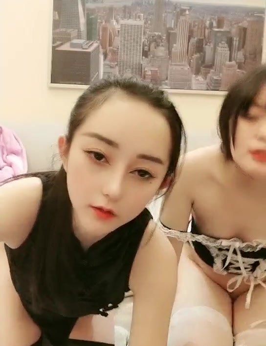 超高颜值极品女神『小热巴』大姨妈快来了 丰臀闺蜜上阵和炮友无套晨炮激战 双女激情互舔超诱惑 高清源码录制