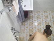 偷拍同事上厕所洗澡一条龙