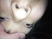 玩王者荣耀认识的护校小闺女儿来找网友玩，上来就被迷了，喂她吃大鸡巴然后捅进去内射附生活照32P