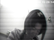 超男双镜头170蝴蝶结发夹靓女,小阴纯不对称,毛好顺