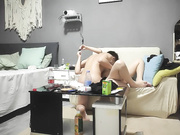 两小伙约炮风韵黑丝御姐给姐姐干出一身的汗
