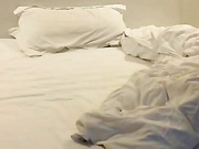 约操单位女同事偷情做爱 小骚货娃娃脸还抽烟真抗操 换了好几个姿势一顿爆操才满足她 完美露脸 高清完整版