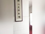 某大学厕拍系列11 齐刘海的小妹下面毛还有点 长