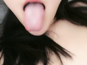 丰乳肥臀肉感性感吊带丝袜抬起双腿展示肥穴
