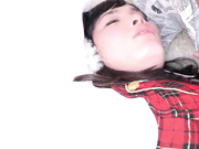 和女人一样温柔的丰满人妖格子裙美乳吃JJ舔乳头后入