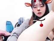 漂亮美妞超多逼毛骚穴振动棒猛插流出白浆