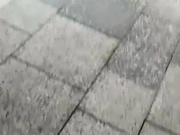 【大二学妹吞精内射】杭州大二学生妹街头搭讪，勾搭害羞小伙回家玩跳蛋，啪啪无套插入鲍鱼，淫荡娇娃身材不