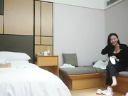 佳人不断夜夜潇洒约大长腿美艳御姐妩媚黑丝
