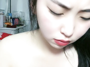 奶胸兔兔玩弄鸡巴蛋蛋主动上位观音坐莲刺激