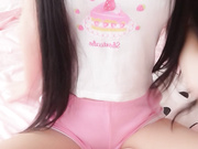 梅梅乳 精致白嫩小白兔好闪眼摸弄