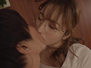 [MEYD-754] バイト先NTR 欲求不満な人妻の愚痴を聞いていたら毎日中出しSEXできた 北野未奈 - 2of5